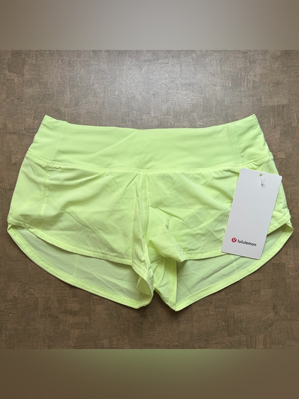 Lululemon Speed Up Shorts LR 2.5” | Size 2 | Faded Zap